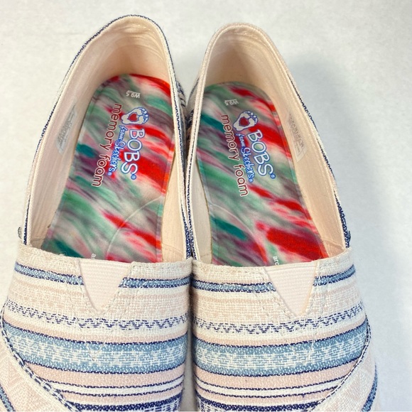 BOBS from Skechers Memory Foam Aztec Slip On Casual Shoe 34161; Women’s Size 9.5 - Picture 11 of 13